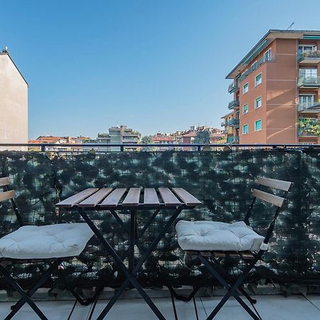 Ihost Apartment - Tito Livio 20 Milan Bagian luar foto